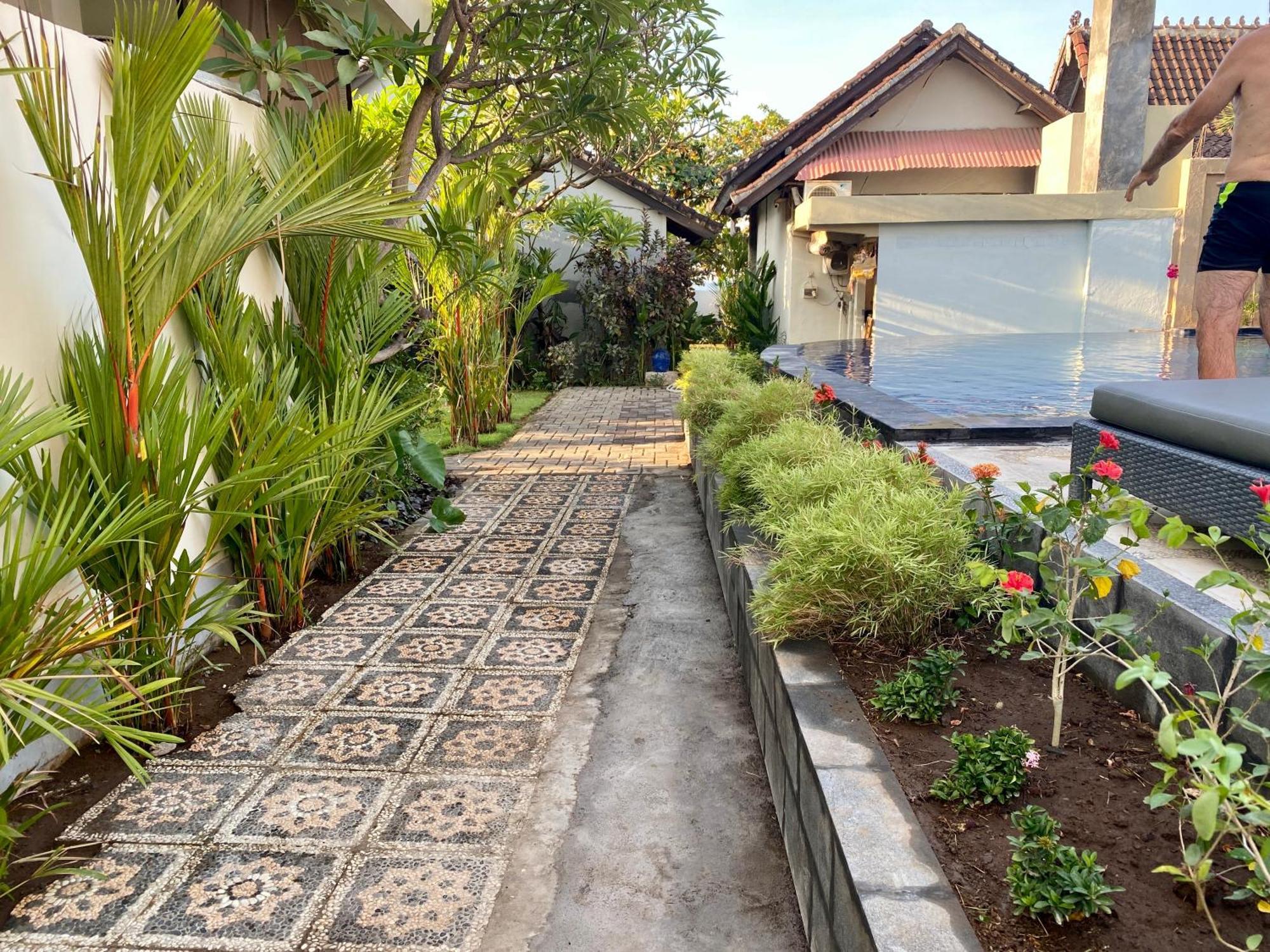 Solaluna Beach Homestay Amed  Exterior photo