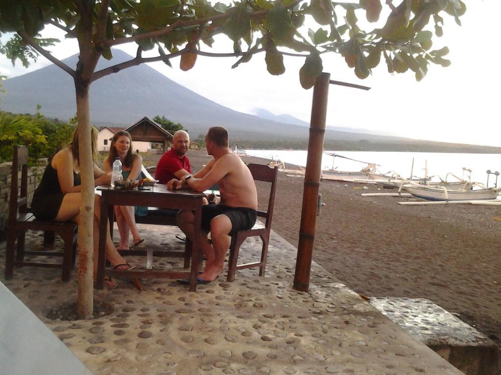 Solaluna Beach Homestay Amed  Exterior photo
