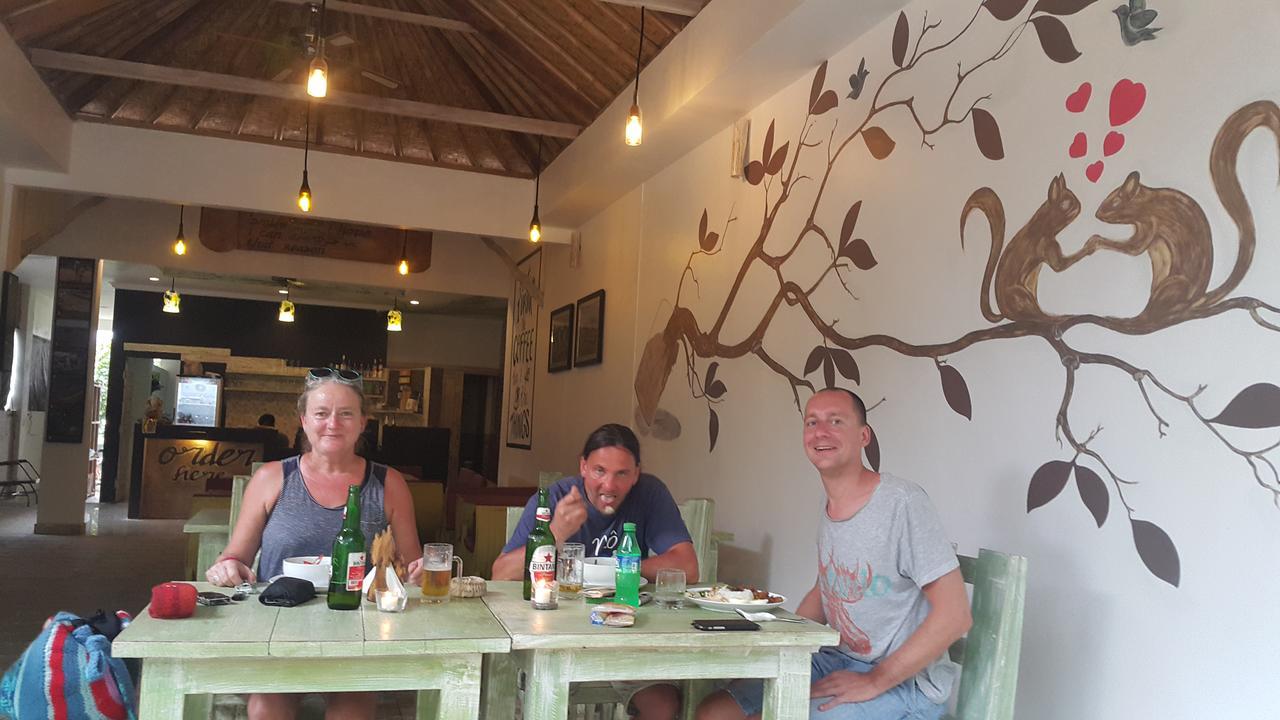 Solaluna Beach Homestay Amed  Exterior photo