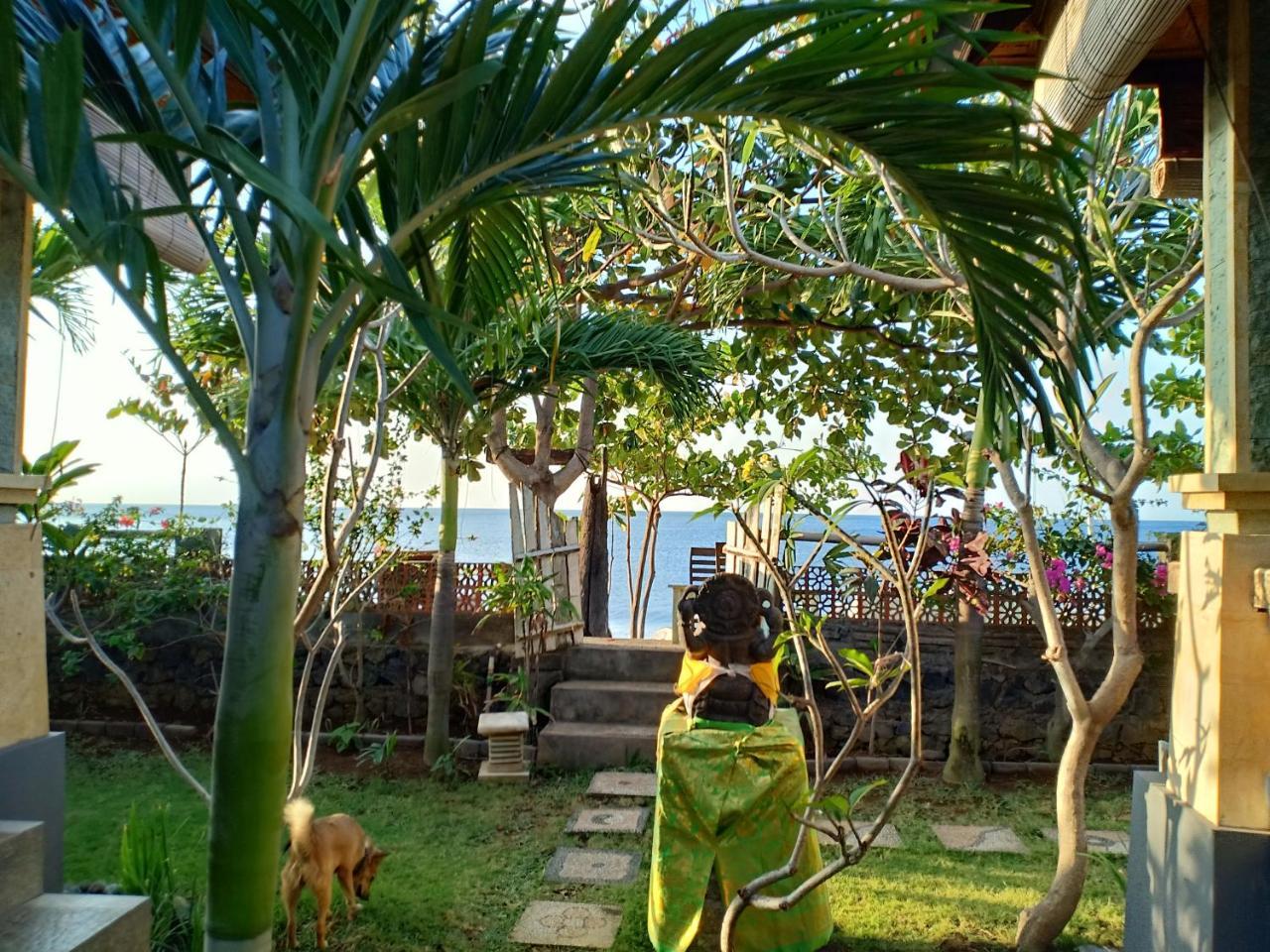 Solaluna Beach Homestay Amed  Exterior photo